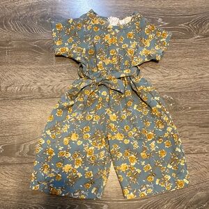 Baileys Blossoms romper size 3-6 months NWT